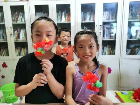 旧物改造:废旧塑料袋折花
