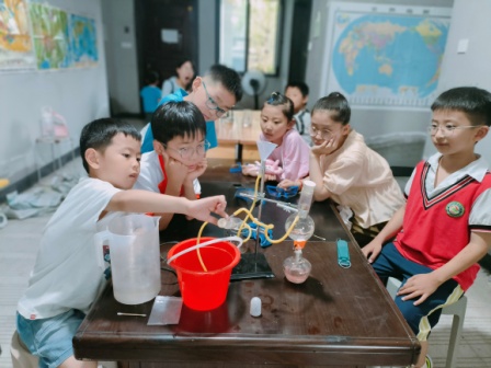 社工图书角
