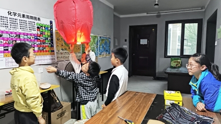社工图书角