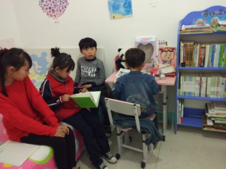 河南省内黄县马上乡李石村微光书苑